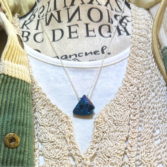 Raw Lapis Lazuli worry stone 925 sterling silver necklace pendant/wisdom crystal - Picture 3 of 8